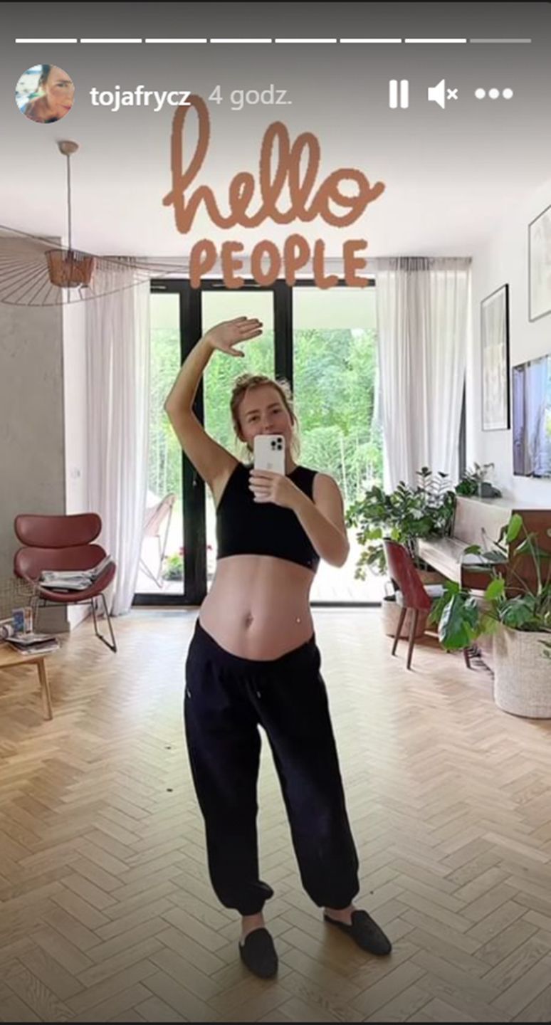 Olga Frycz pokazała ciążowy brzuch