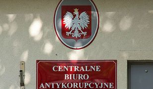 Agenci CBA podejrzani o udział w aferze podsłuchowej wrócili do pracy. Już na wyższych stanowiskach