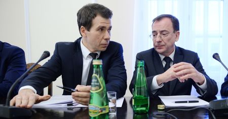Mobbing i wyciek dokumentów z CBA. Mocne uderzenie w ludzi Mariusza Kamińskiego