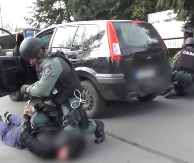 Sukces CBŚP. Rozbili zorganizowaną grupę przestępczą wyłudzającą odszkodowania