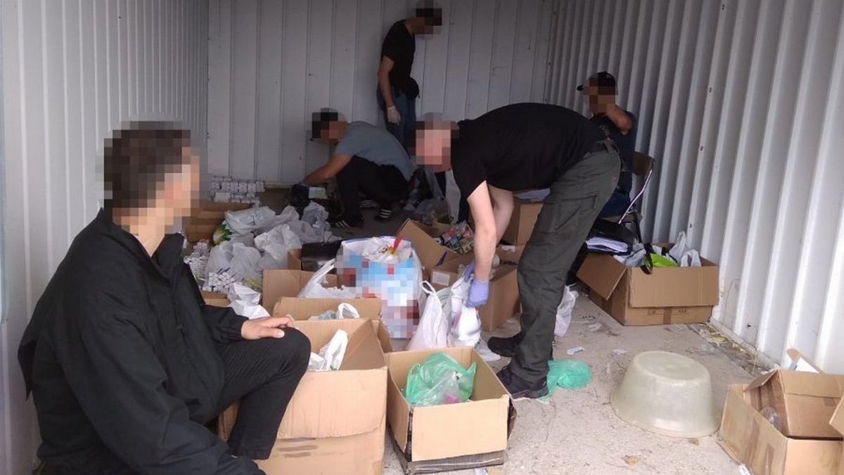 Wartość przejętego towaru wstępnie oszacowano na około milion złotych.