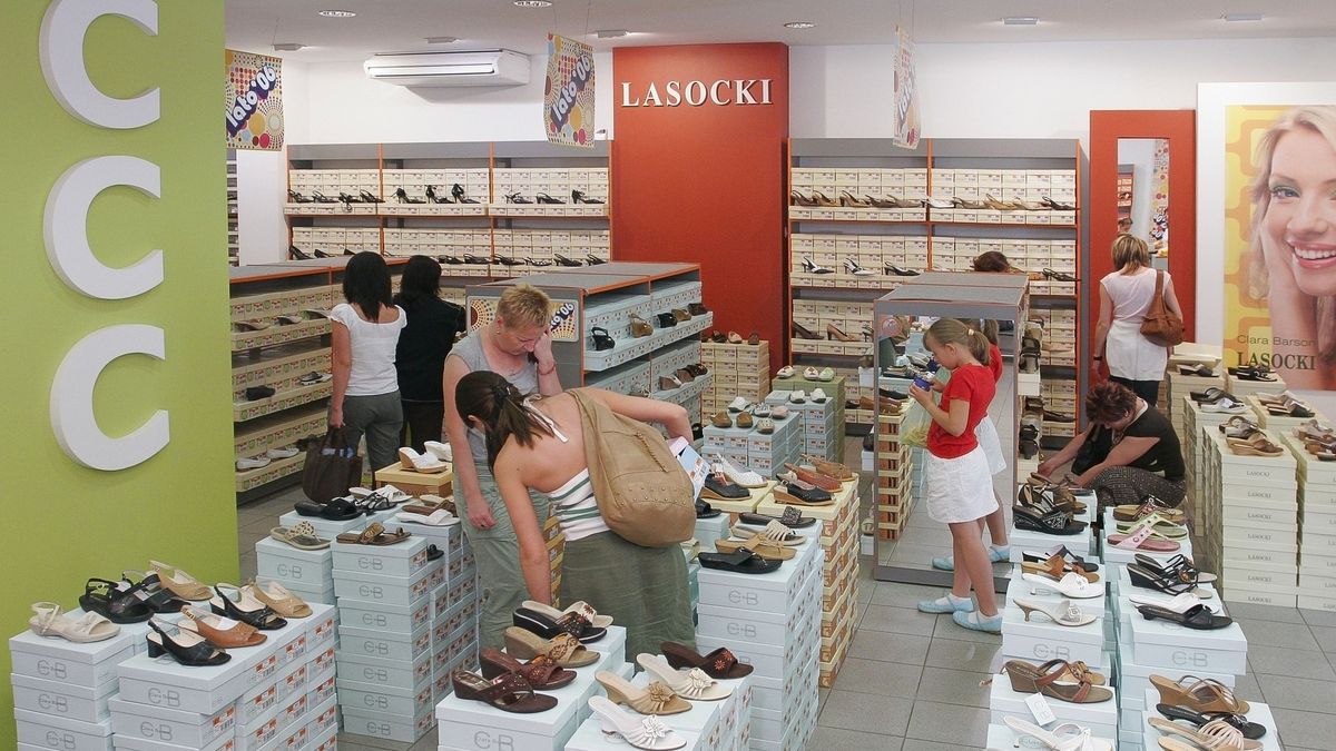 Sklepy CCC zmniejszyły sprzedaż