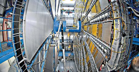 CERN: Tajemnica gigantycznego akceleratora cząstek