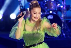 Cleo o pierścionku zaręczynowym. Krótki komentarz