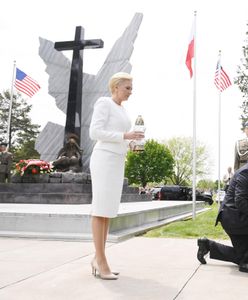 Środowisko PiS łączą nie tylko poglądy. "Symbolem nepotyzmu władzy stały się kwiaciarki"