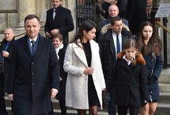 Andrzej Duda i Marta Kaczyńska na Wawelu. Oddali hołd zmarłej parze prezydenckiej