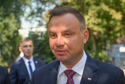 Weto prezydenta ws. ordynacji do PE. Andrzej Duda odkłada długopis i mruga do centrum