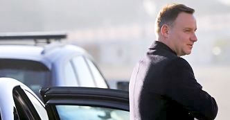 Tak Polacy oceniają polityków. Posłowie nie mają powodów do radości, co innego prezydent