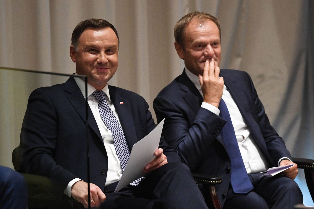 Ekspert od mowy ciała: Donald Tusk nie chciał rozmawiać z Andrzejem Dudą