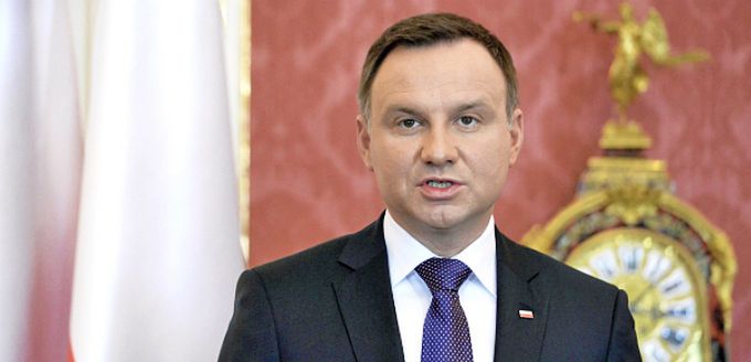 Andrzej Duda - mimo że według Polaków niesamodzielny, są z niego zadowoleni