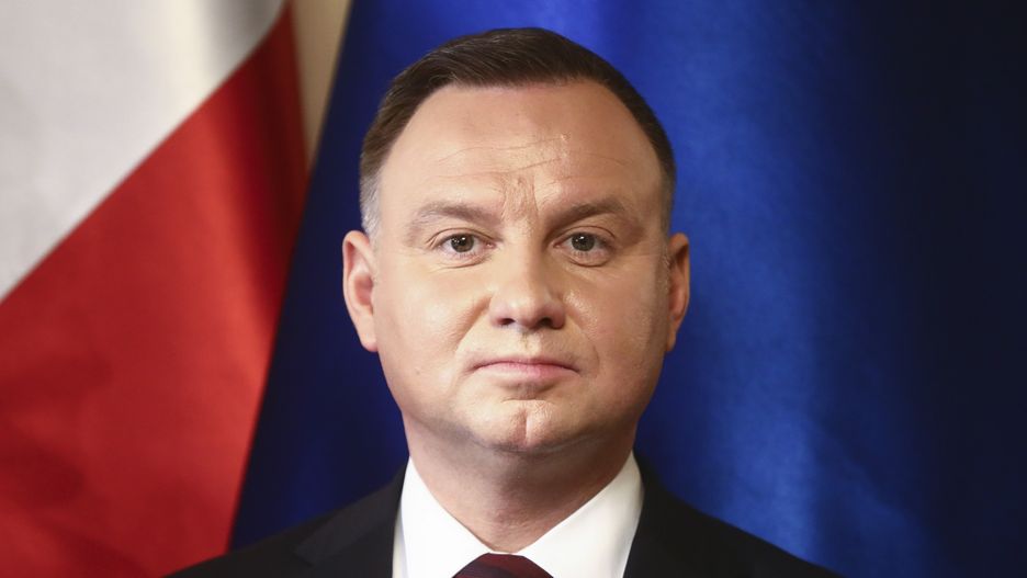 Sondaż. Najlepszym prezydentem w historii III RP nie jest Andrzej Duda