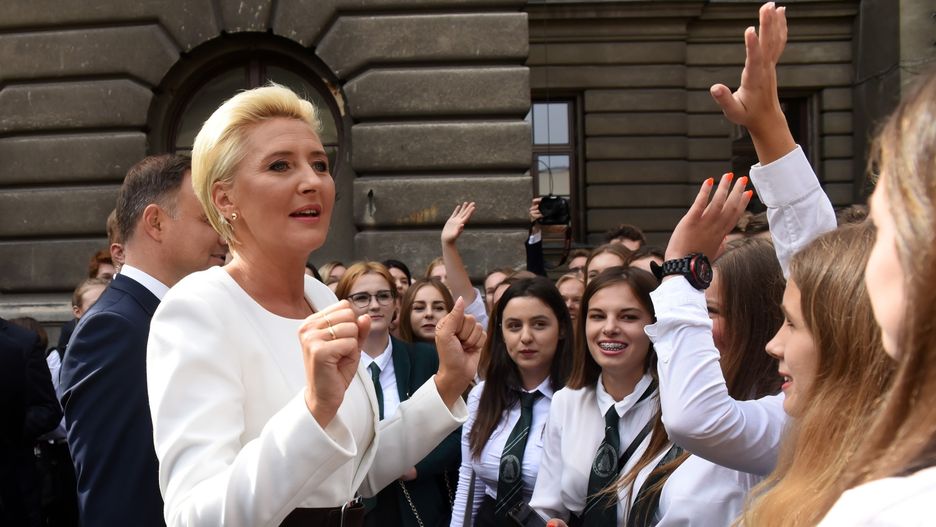 Zdjęcie z września 2018 r. z obchodów 135-lecia szkoły, w której uczyła Agata Kornhauser-Duda