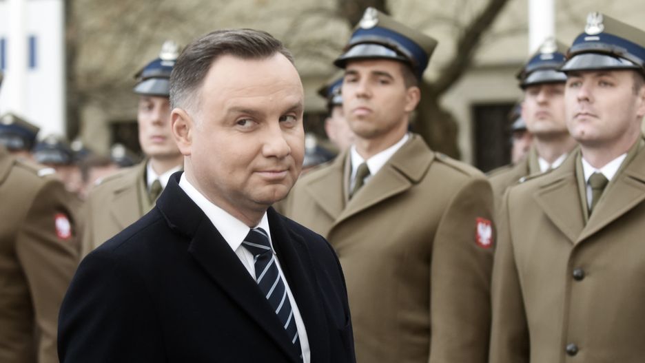Prezydent Andrzej Duda jest krytykowany za swoje słowa o sędziach