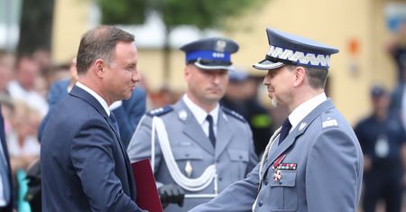 Duda na Święcie Policji w Legionowie. Błaszczak: opozycja mówi o przejmowaniu władzy