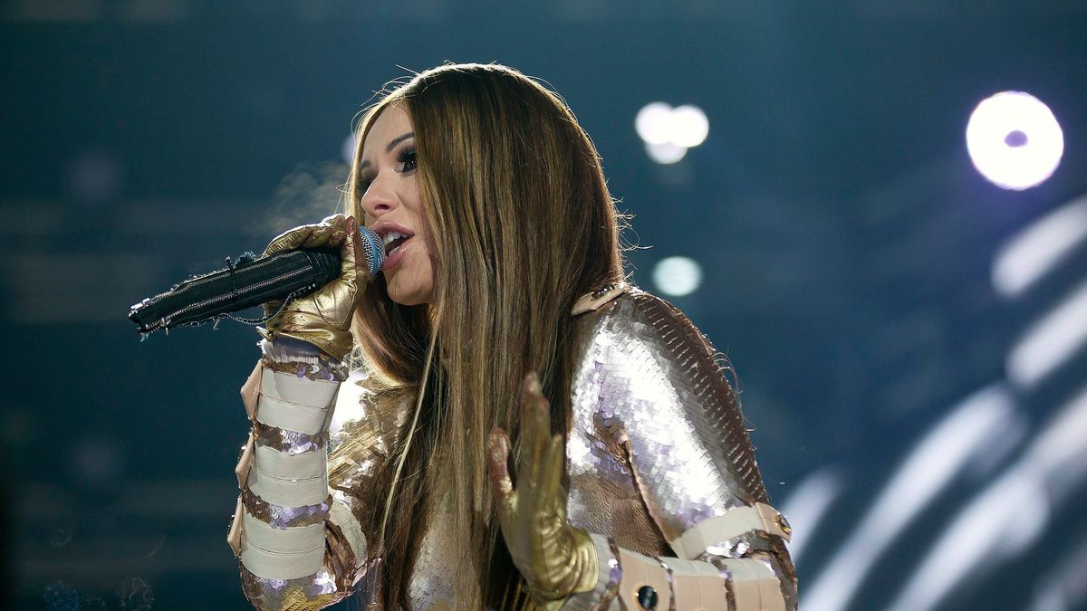 Chciała spełnić ostatnią wolę babcię. Niestety, Doda ma problemy ze śpiewaniem