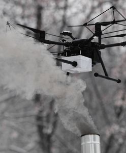 Strażnicy szukają śmierdzieli dronami-niuchaczami. Jak masz piec, musisz ich wpuścić do siebie