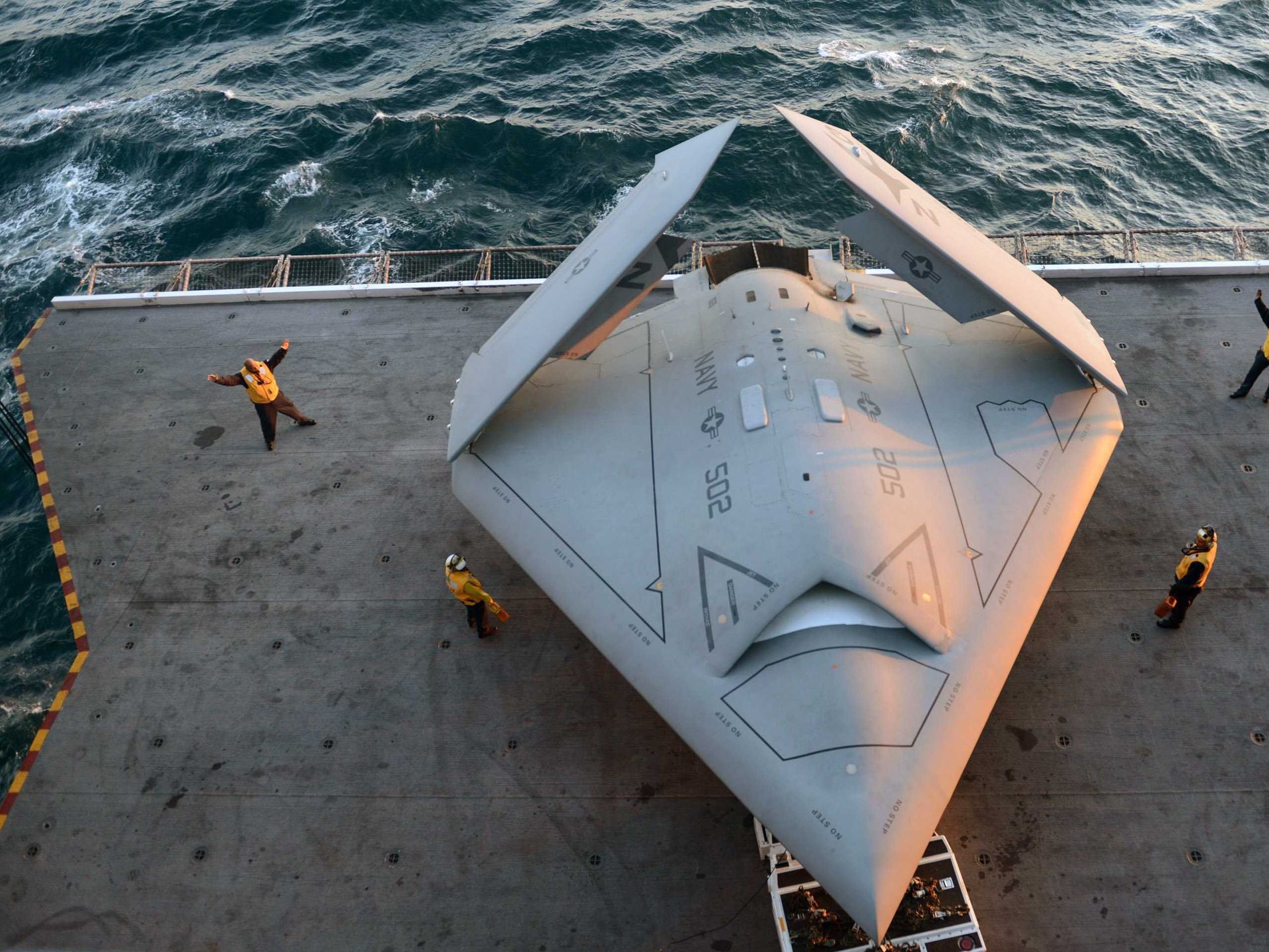 Eksperymentalny dron X-47B 