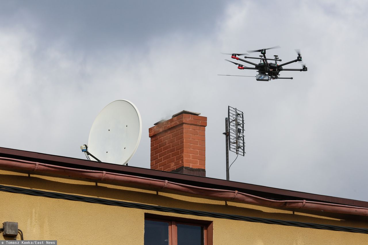 Dron na smog. Specjalny statek sprawdza, czym palą poznaniacy