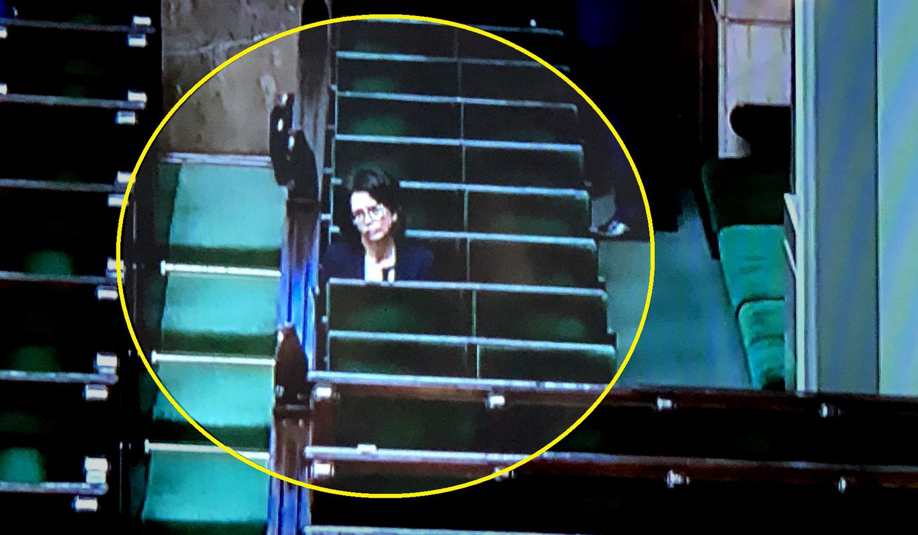 Anna Streżyńska osamotniona podczas przemówienia Grzegorza Schetyny w Sejmie.
