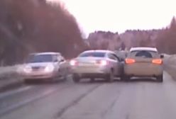 #dziejesiewmoto: wyprzedanie na trzeciego, pirat drogowy i BMW i8 Spyder