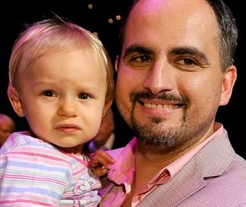Egurrola pochwalił się córeczką