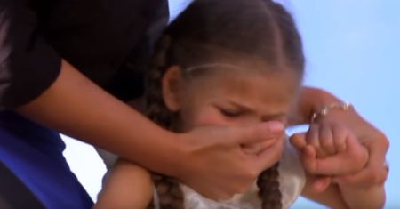 "Elif" odcinek 23 - Arzu zaatakuje główną bohaterkę! Życie dziewczynki w niebezpieczeństwie