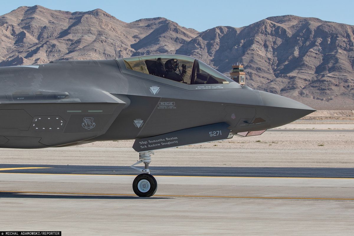 Koalicja Obywatelska chce sprawdzić zakup F-35 przez MON. Jest wniosek do NIK