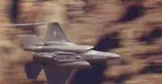 F-35 w wąwozie z Gwiezdnych Wojen. Niesamowite wideo