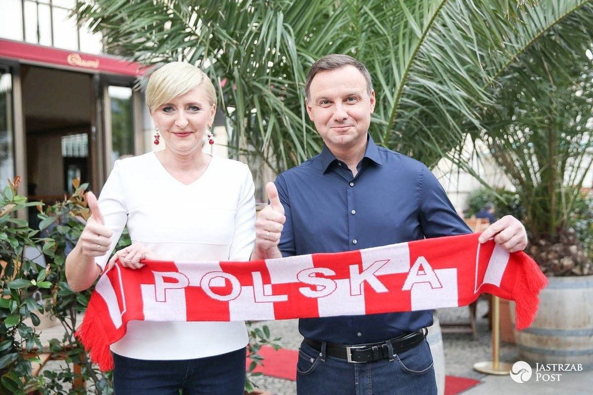 Andrzej i Agata Dudowie kibicują w meczu z Portugalią na EURO 2016. Zdjęcia