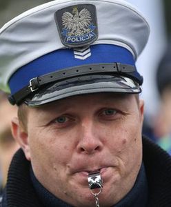 Przed parlamentem protest mundurowych ws. zasiłków chorobowych