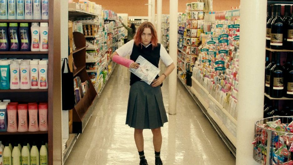 23-letnia Irlandka Saoirse Ronan w filmie "Lady Bird" wcieliła się w rolę amerykańskiej licealistki.