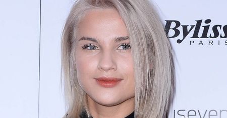 Karolina Gilon w zupełnie prześwitującej sukience! Gwiazda jeszcze nigdy nie pokazała tyle ciała!