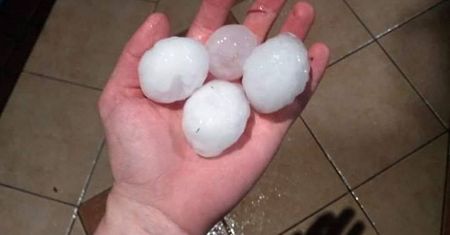 Pogoda. Gdzie jest burza? Ogromne kule gradu nad Małopolską