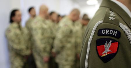"Nienormalna sytuacja". Wiadomo, ilu żołnierzy odeszło z GROM