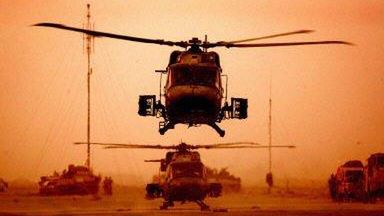 Helikopter Lynx 2 w Basrze (fot. AFP)