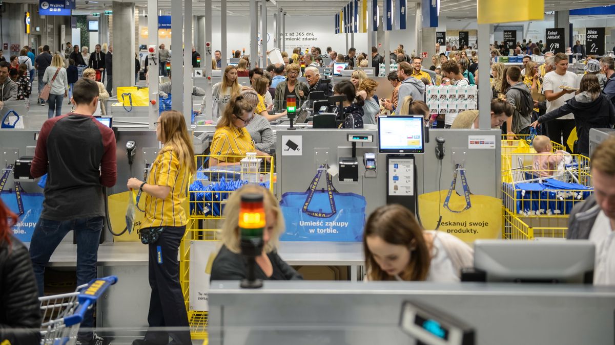Od dwóch dni trwa burza związana z firmą IKEA i jej zwolnionym pracownikiem