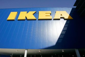 IKEA zwalnia pracownika za cytowanie Biblii. Wiemy ile w sądzie zażąda wyrzucony z pracy