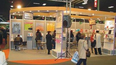 Stoisko polskich ilustratorów na Targach w Bolonii (Fot. Łukasz Drohomirecki)