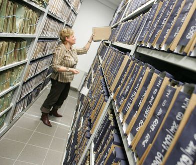 Dekomunizacja w odwrocie. "Symbolicznie odzyskanie wartości"