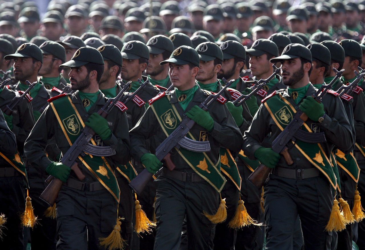 Iran jednak zaatakuje USA? Dowódca zapowiada "potężną zemstę"