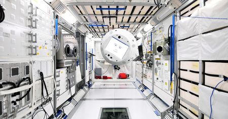 Pierwszy robot ze sztuczną inteligencją na Międzynarodowej Stacji Kosmicznej. Będzie członkiem załogi