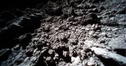 Nowe zdjęcia z powierzchni asteroidy Ryugu. Skalisty i surowy klimat z kosmosu