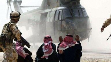 Iraccy jeńcy (fot. AFP)