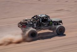 Samochodowy Iron Man, czyli Baja 1000