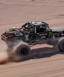 Samochodowy Iron Man, czyli Baja 1000