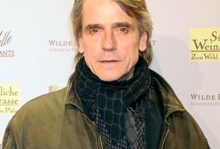 Jeremy Irons: Oscary wolę oglądać w domu