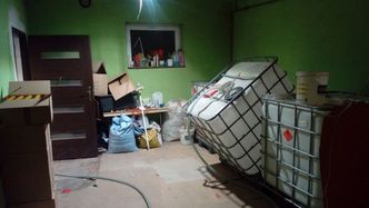 Handel nielegalnym tytoniem. KAS i CBŚP zabezpieczyła towar wart 1,5 mln zł