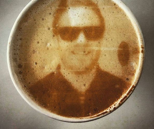 Spróbuj cappuccino z selfie!