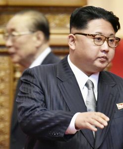 Kim Dzong Un choruje na dnę moczanową. Lekarze przeanalizowali jego zachowanie