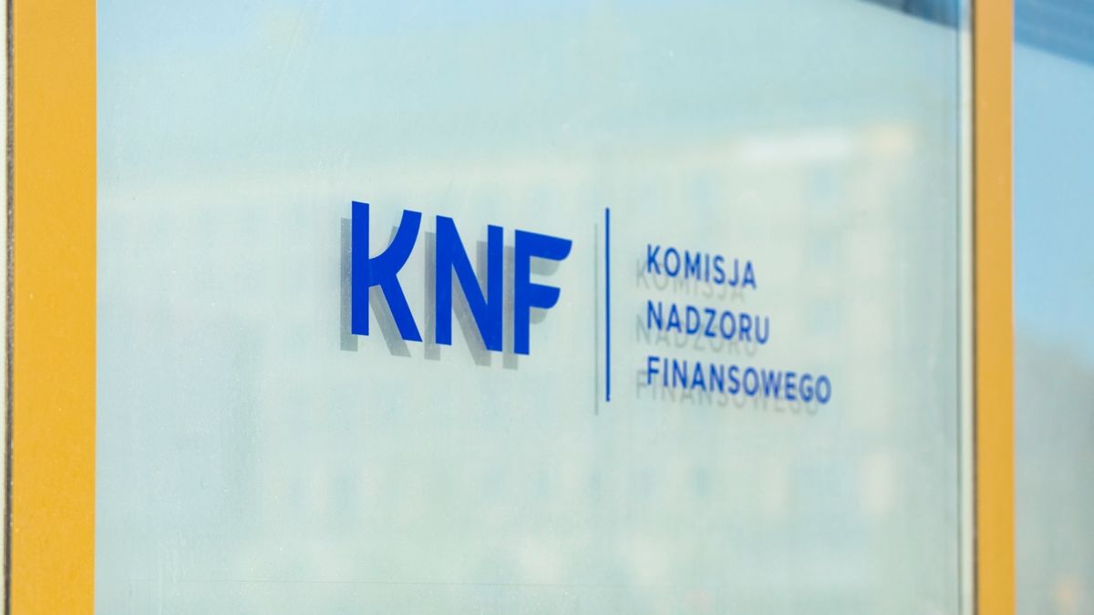 mBank. Stanowisko KNF dotyczące kredytów frankowych w kontekście potencjalnej sprzedaży.